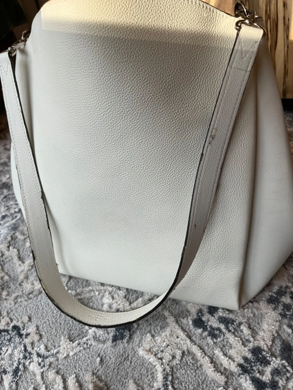 Authentic LV White Babylone